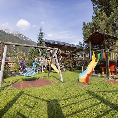 Familien- & Vitalhotel Auenhof فلبمس المظهر الخارجي الصورة