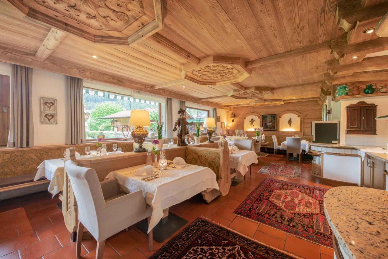 Familien- & Vitalhotel Auenhof فلبمس المظهر الخارجي الصورة