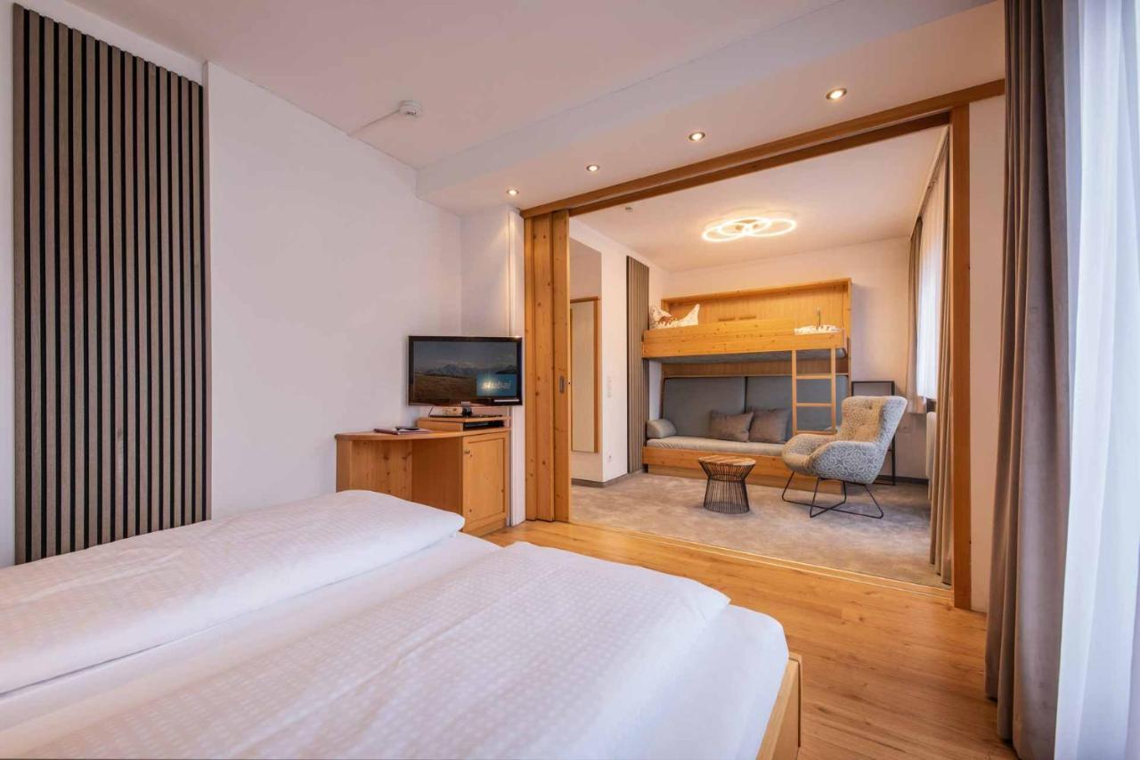 Familien- & Vitalhotel Auenhof فلبمس المظهر الخارجي الصورة
